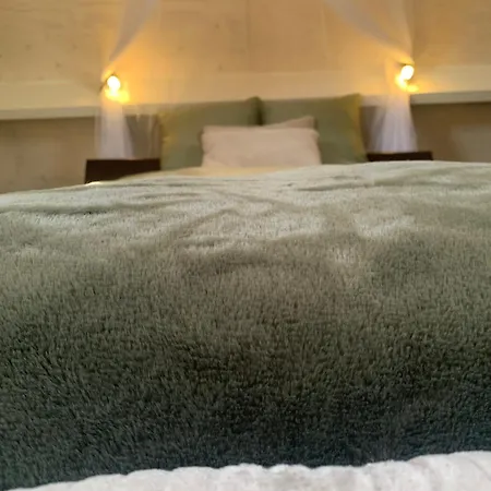 Gardenhouse With Private Jacuzzi & Private Sauna Chalet Teteringen