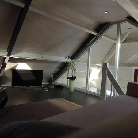 Chalet Gardenhouse With Private Jacuzzi & Private Sauna Teteringen
