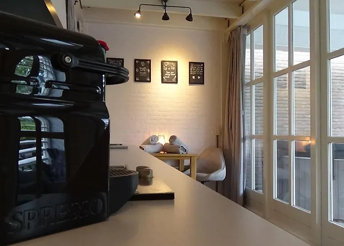 Alpstuga Gardenhouse With Private Jacuzzi & Private Sauna Teteringen